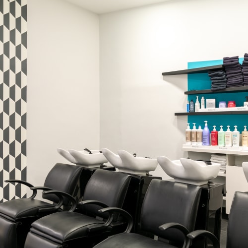 CL Coiffure - Coiffure Nantes - CL Coiffure - Photo Galerie - OneBooking