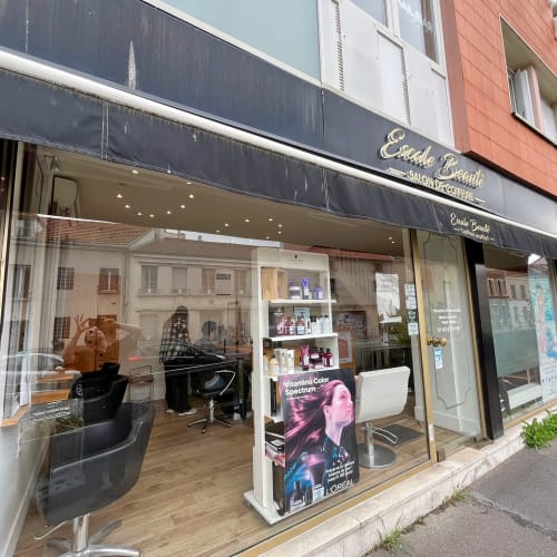 Escale Beauté - Sourcils & cils Montreuil - Escale Beauté - Photo Galerie - OneBooking