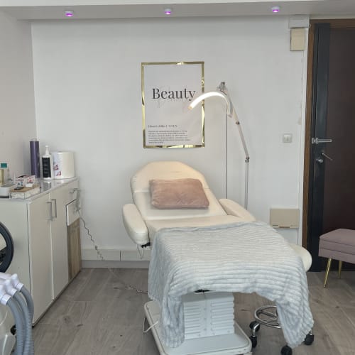 Desiree Alves Diamond - Sourcils & cils Cagnes-sur-Mer - Desiree Alves Diamond - Photo Galerie - OneBooking