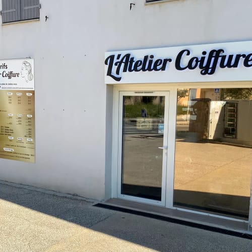 ADIVINANGE - L'Atelier Coiffure  : Saint Maximin - Coiffure Saint-Maximin-la-Sainte-Baume - ADIVINANGE - L'Atelier Coiffure  : Saint Maximin - Photo Galerie - OneBooking