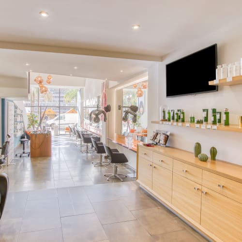 Salon de coiffure Liberté - Coiffure Toulon - Salon de coiffure Liberté - Photo Galerie - OneBooking