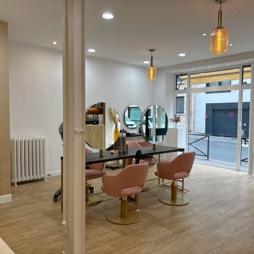 PAMPA ATELIER DE COIFFURE - Onglerie Boulogne-Billancourt - PAMPA ATELIER DE COIFFURE - Photo Galerie - OneBooking