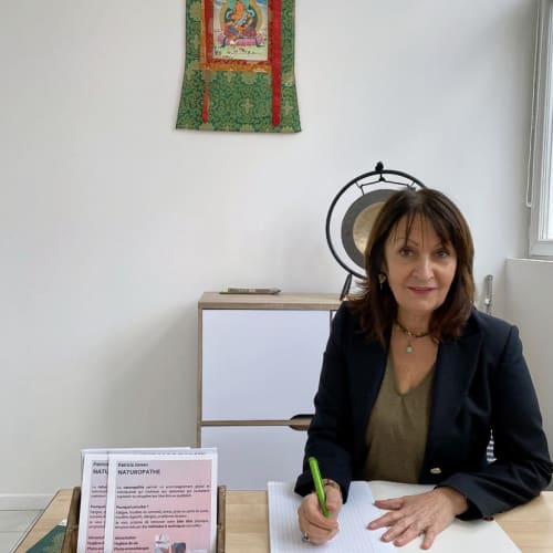 Joreau Patricia Naturopathe - Energéticien - Reflexologue - Kinesiologue - Massotherapeute - Sourcils & cils Montreuil - Joreau Patricia Naturopathe - Energéticien - Reflexologue - Kinesiologue - Massotherapeute - Photo Galerie - OneBooking