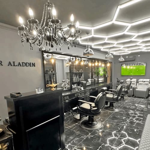 Enzo chez Mr Aladdin - Coiffure Nice - Enzo chez Mr Aladdin - Photo Galerie - OneBooking