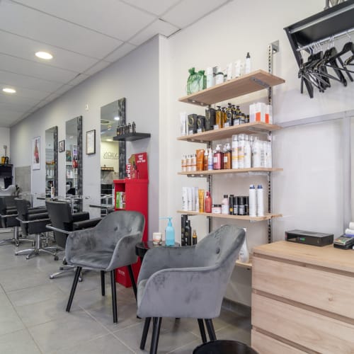MC Coiffure - Coiffure Saint-Maximin-la-Sainte-Baume - MC Coiffure - Photo Galerie - OneBooking