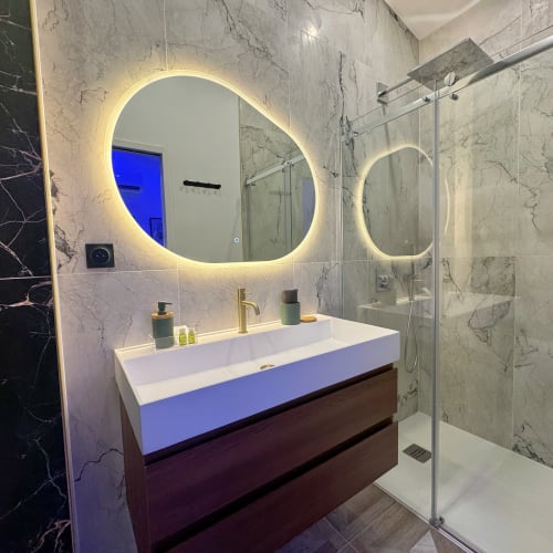 Jacuzzi Spa Privatif l’Hermitage - Spa Dijon - Jacuzzi Spa Privatif l’Hermitage - Photo Galerie - OneBooking
