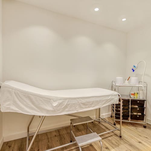 Derma Skin - Sourcils & cils Montauban - Derma Skin - Photo Galerie - OneBooking