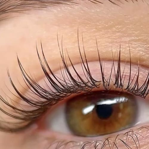 LAPORTE MARINE - Centre Dermo-Esthetic - Sourcils & cils Nice - LAPORTE MARINE - Centre Dermo-Esthetic - Photo Galerie - OneBooking