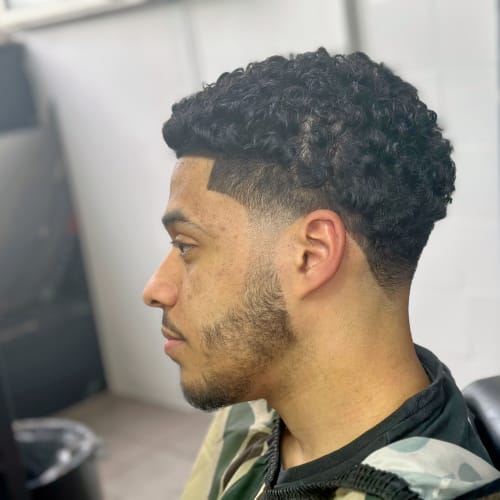 At Home Barbershop By Darkumoya Tattoo - Coiffure Montrouge - At Home Barbershop By Darkumoya Tattoo - Photo Galerie - OneBooking