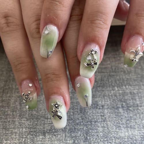 Show me nails & beauty - BIAB BAR - Onglerie Paris - Show me nails & beauty - BIAB BAR - Photo Galerie - OneBooking