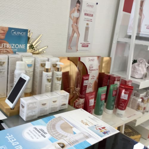 Entre les mains de Sara - Institut de beauté Dreux - Entre les mains de Sara - Photo Galerie - OneBooking