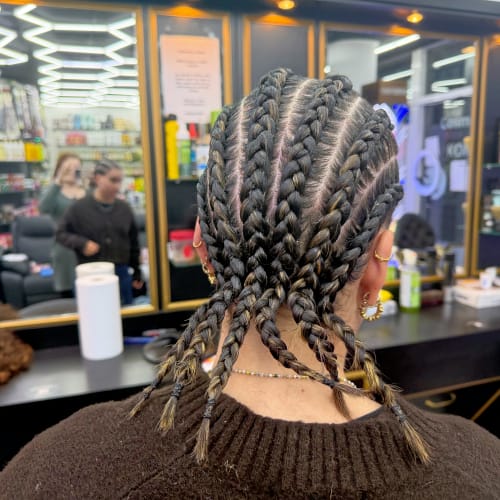 Cosmétique Konate Coiffure - Institut de beauté Strasbourg - Cosmétique Konate Coiffure - Photo Galerie - OneBooking