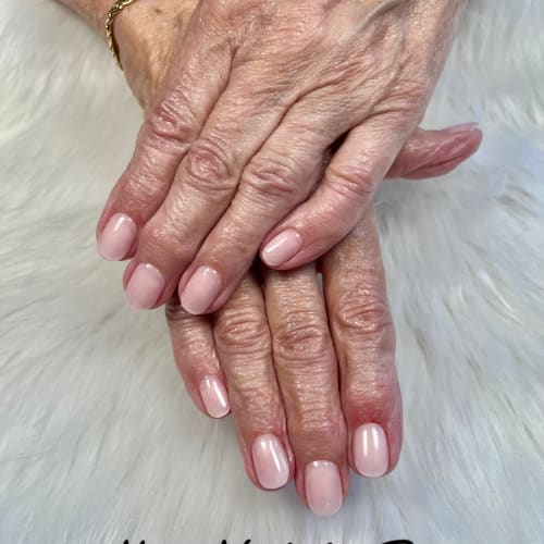 Miss Nails - Spécialiste de la résine - Onglerie Cagnes-sur-Mer - Miss Nails - Spécialiste de la résine - Photo Galerie - OneBooking