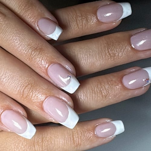 Ninailz - Onglerie Clermont-Ferrand - Ninailz - Photo Galerie - OneBooking