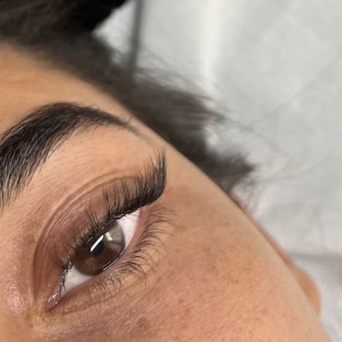 SRH EYELASH - Sourcils & cils Courbevoie - SRH EYELASH - Photo Galerie - OneBooking