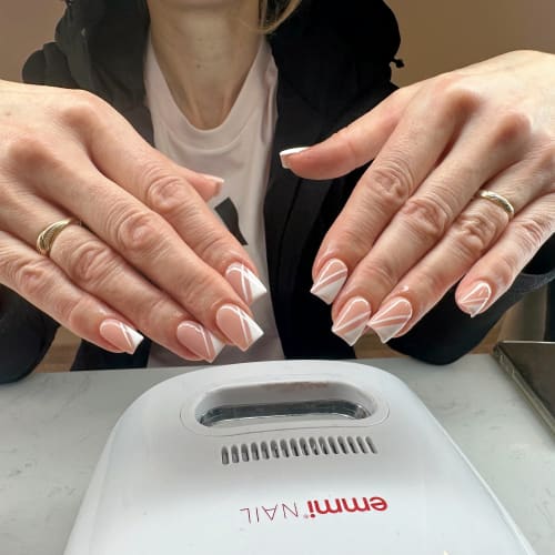 Dép Nails & Cils - Massage Valence - Dép Nails & Cils - Photo Galerie - OneBooking