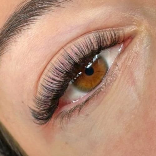 Lashes Beauty by N - Extention de cils - Épilation Cugnaux - Lashes Beauty by N - Extention de cils - Photo Galerie - OneBooking