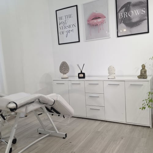 Lamia Brow & Lips - Épilation Nice - Lamia Brow & Lips - Photo Galerie - OneBooking