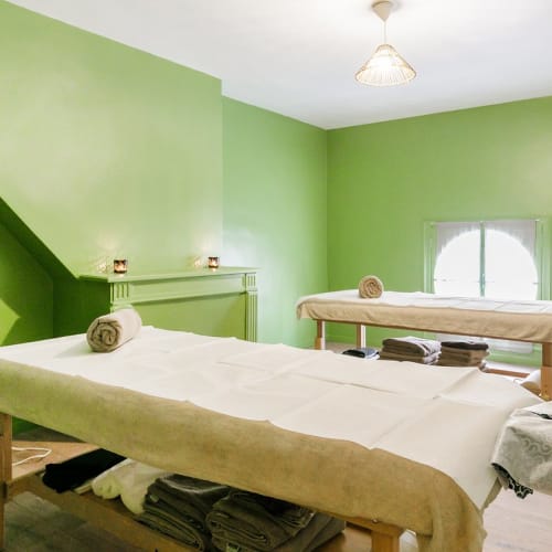 Le Nid du Phénix - Massage Paris - Le Nid du Phénix - Photo Galerie - OneBooking