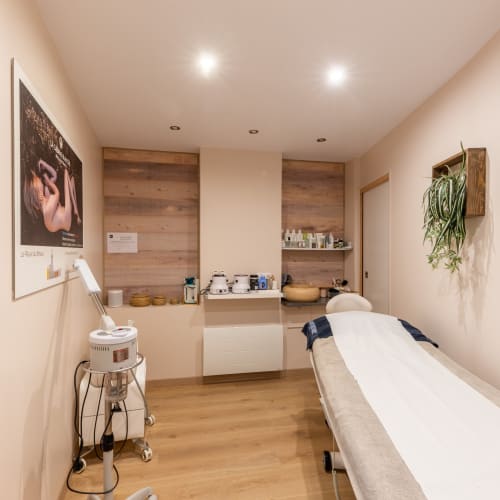 Salon Pauline Dupire Coiffure Esthétique - Coiffure Arras - Salon Pauline Dupire Coiffure Esthétique - Photo Galerie - OneBooking