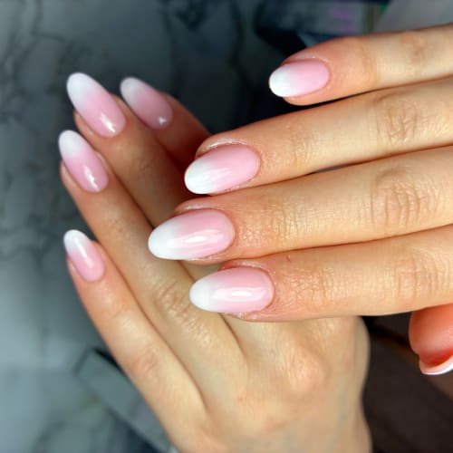 Sarah Nails - Institut de beauté Saint-Étienne - Sarah Nails - Photo Galerie - OneBooking