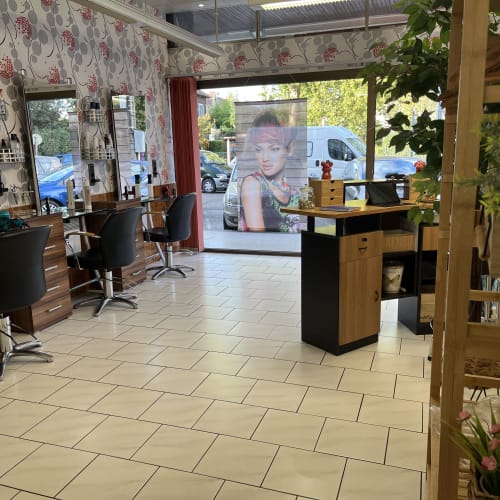 SALON FLOREAL - Coiffure Agen - SALON FLOREAL - Photo Galerie - OneBooking
