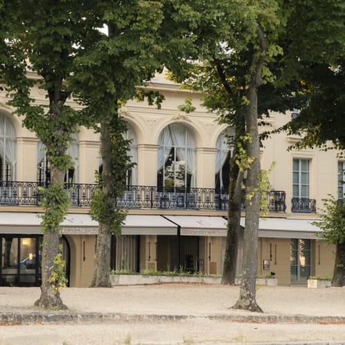 Spa des Lumières - Onglerie Versailles - Spa des Lumières - Photo Galerie - OneBooking