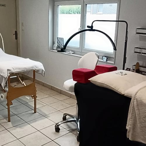 Le salon d’Élodie - Onglerie Saint-Pol-Sur-Mer - Le salon d’Élodie - Photo Galerie - OneBooking