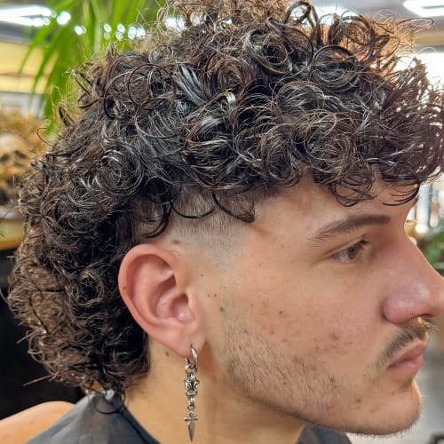 OZ COIFFEUR BARBIER - Barbier Marseille - OZ COIFFEUR BARBIER - Photo Galerie - OneBooking