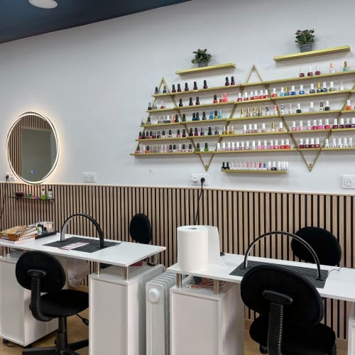 Thiraviya beauté - Onglerie Asnières-sur-Seine - Thiraviya beauté - Photo Galerie - OneBooking