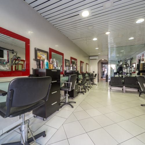 Patrick B - Coiffure Toulouse - Patrick B - Photo Galerie - OneBooking