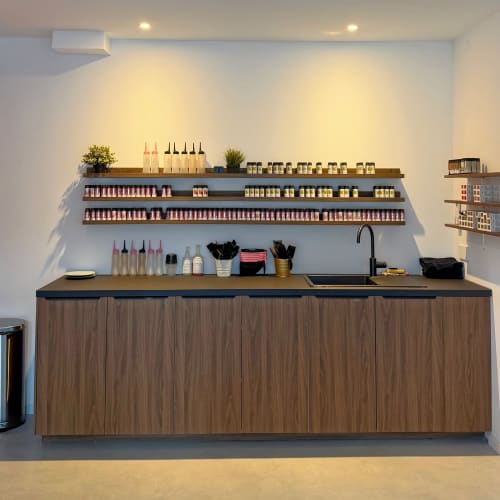 Le Cinq 1 - Coiffure Nîmes - Le Cinq 1 - Photo Galerie - OneBooking