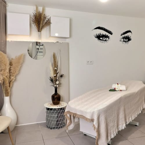 M.Factory - Sourcils & cils Aubagne - M.Factory - Photo Galerie - OneBooking