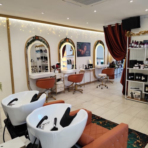 Salon de coiffure féminin Depuis La Nuit Des Temps - Coiffure Melun - Salon de coiffure féminin Depuis La Nuit Des Temps - Photo Galerie - OneBooking