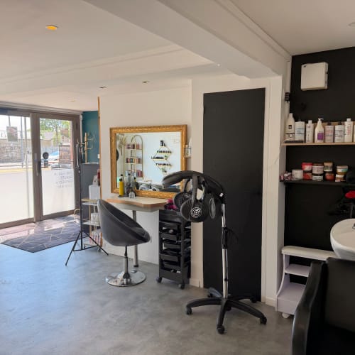 Ddiya Beauty - Coiffure Angers - Ddiya Beauty - Photo Galerie - OneBooking
