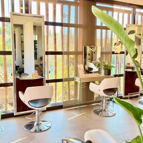 ARTISAN COIFFEUR - LE SALON SD - ( Dans le CLUB 7 ) - Coiffure Montpellier - ARTISAN COIFFEUR - LE SALON SD - ( Dans le CLUB 7 ) - Photo Galerie - OneBooking