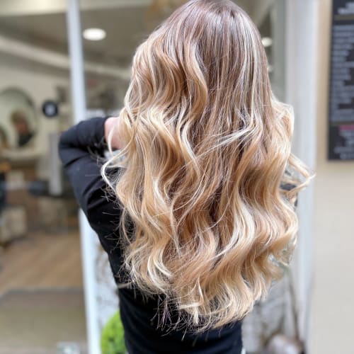 Sophie B - Spécialiste du Blond, Extensions - Coiffure Montpellier - Sophie B - Spécialiste du Blond, Extensions - Photo Galerie - OneBooking