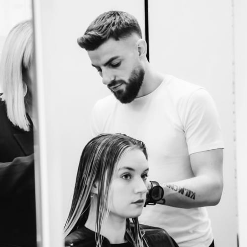 Fashion Hair Dressing - Coiffure Lille - Fashion Hair Dressing - Photo Galerie - OneBooking