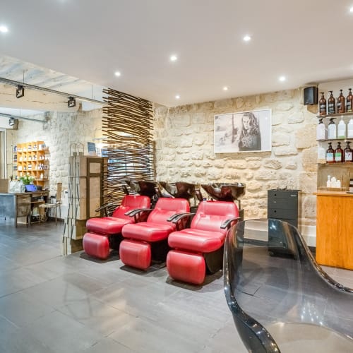 Salon sur Cour - Coiffure Paris - Salon sur Cour - Photo Galerie - OneBooking