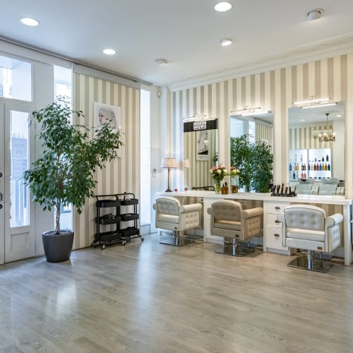 Atelier des Créations - Coiffure Paris - Atelier des Créations - Photo Galerie - OneBooking