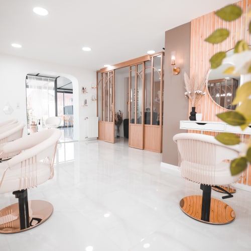 Oz Beauties - Coiffure Fleury-les-Aubrais - Oz Beauties - Photo Galerie - OneBooking
