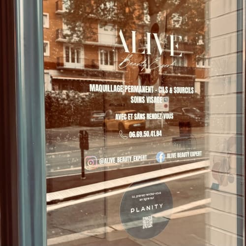 ALIVE Beauty Expert - Onglerie Le Havre - ALIVE Beauty Expert - Photo Galerie - OneBooking