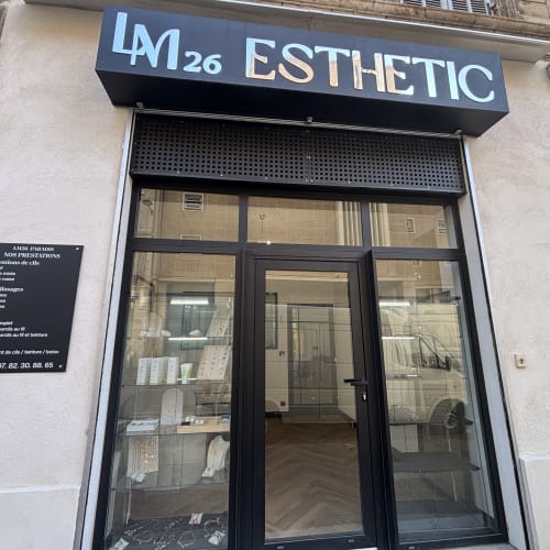 LM 26 PARADIS - Barbier Marseille - LM 26 PARADIS - Photo Galerie - OneBooking