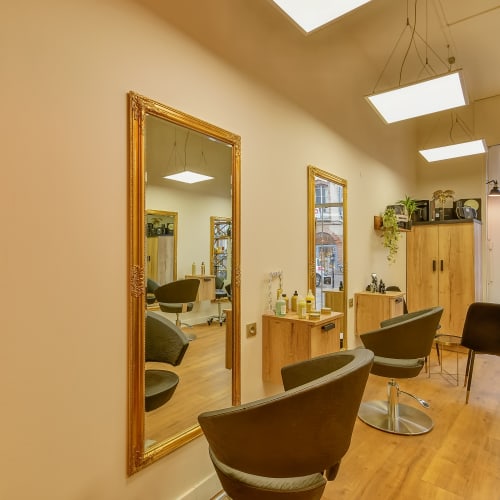 Numero 9 - Coiffure Toulouse - Numero 9 - Photo Galerie - OneBooking