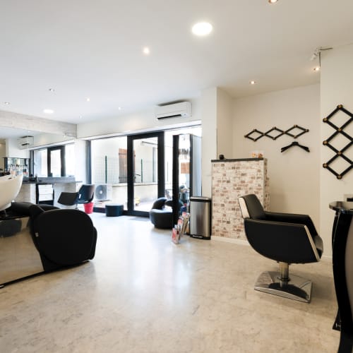 New Head Coiffure - Coiffure Le Cannet - New Head Coiffure - Photo Galerie - OneBooking
