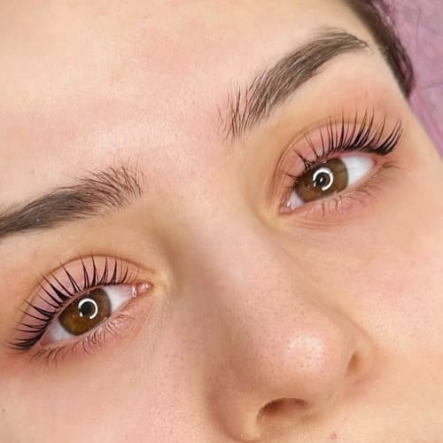 Allure Lashes - Sourcils & cils Aulnay-sous-Bois - Allure Lashes - Photo Galerie - OneBooking