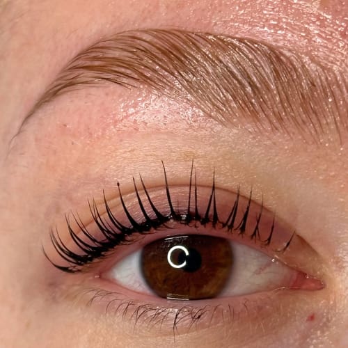 VY BEAUTE - Sourcils & cils Cergy - VY BEAUTE - Photo Galerie - OneBooking