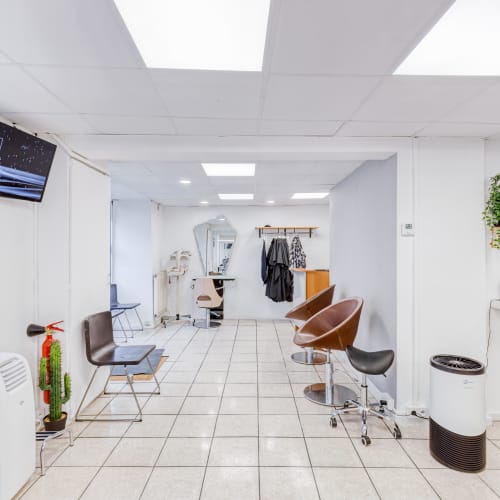 Friz’Lys Coiffure - Coiffure Trappes - Friz’Lys Coiffure - Photo Galerie - OneBooking