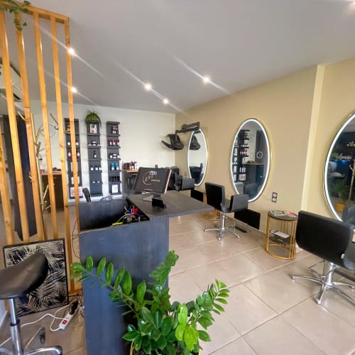 EVI Coiffure by Eros - Coiffure Toulouse - EVI Coiffure by Eros - Photo Galerie - OneBooking