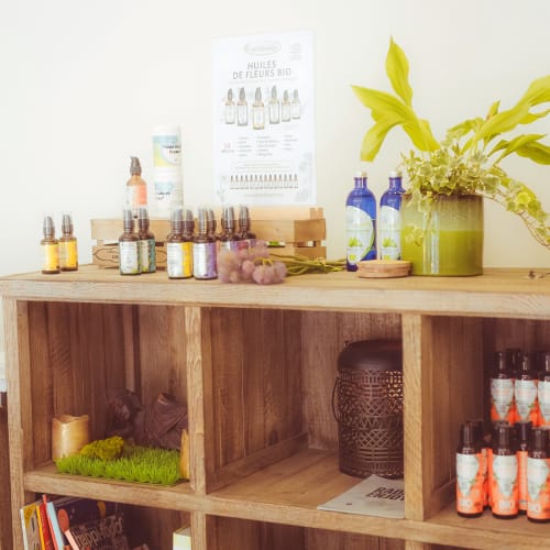 Aroma Bien être - Sourcils & cils Avignon - Aroma Bien être - Photo Galerie - OneBooking